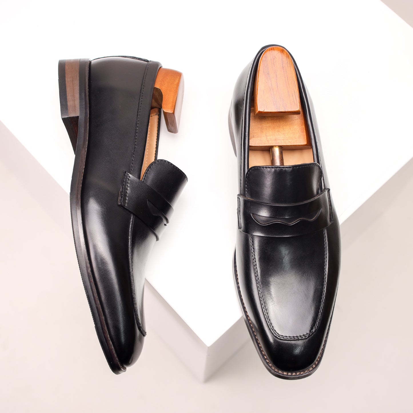 Fortin Mocassin penny loafer patiné cognac
