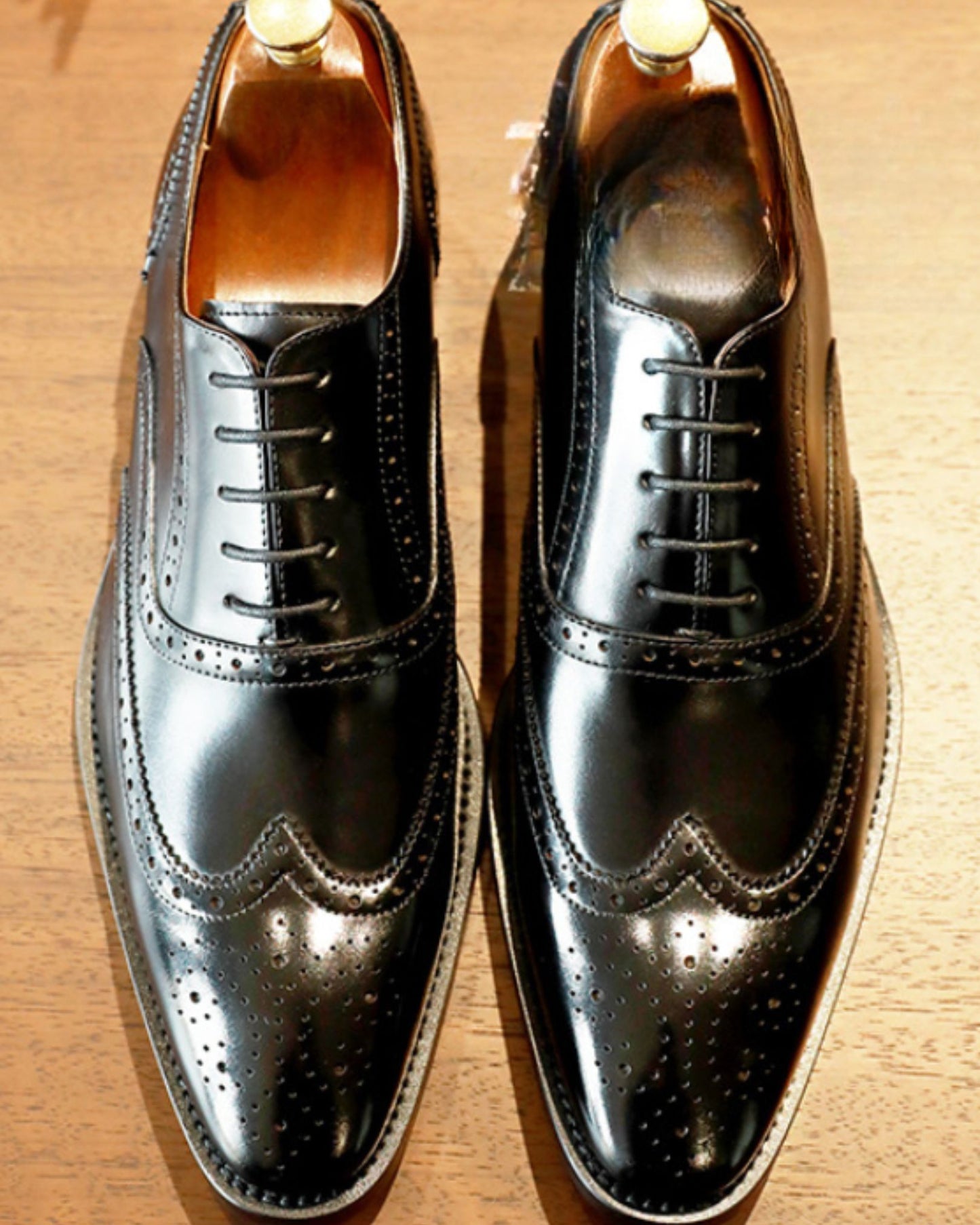 Luciano - Chaussures de ville en cuir avec bout poitu