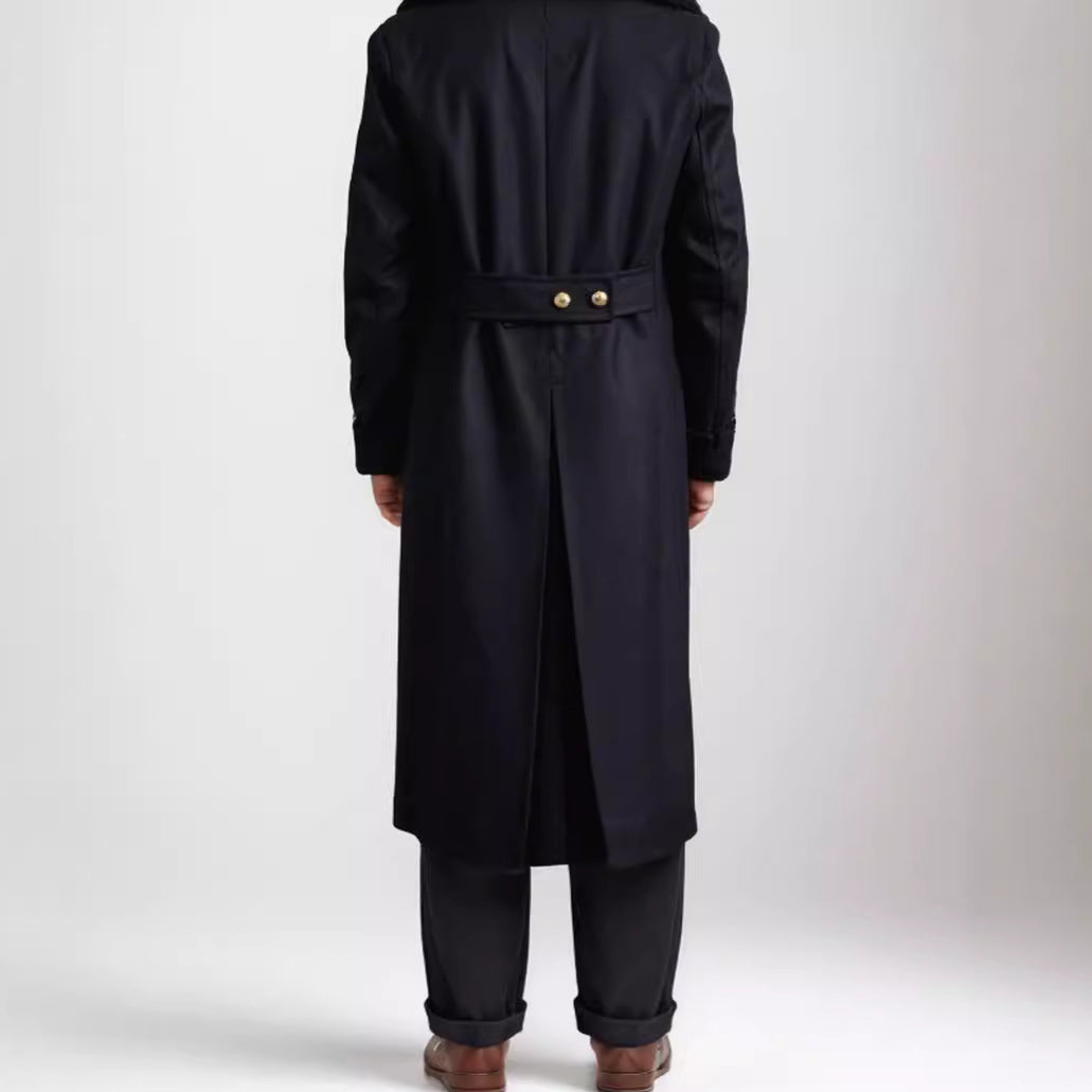 Monarque manteau long avec boutons double rangée