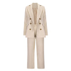 Ivory - Tailleur-pantalon minimaliste aux lignes épurées